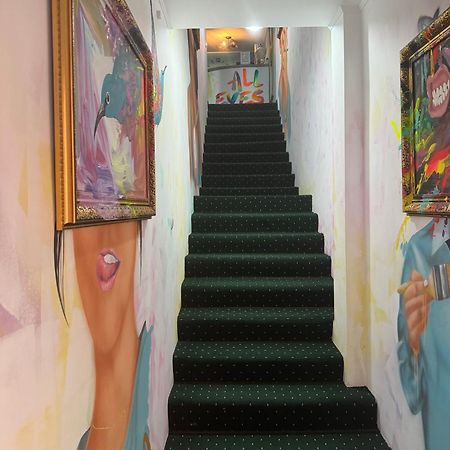 All Eyes Hostel Kamieniec Podolski Zewnętrze zdjęcie