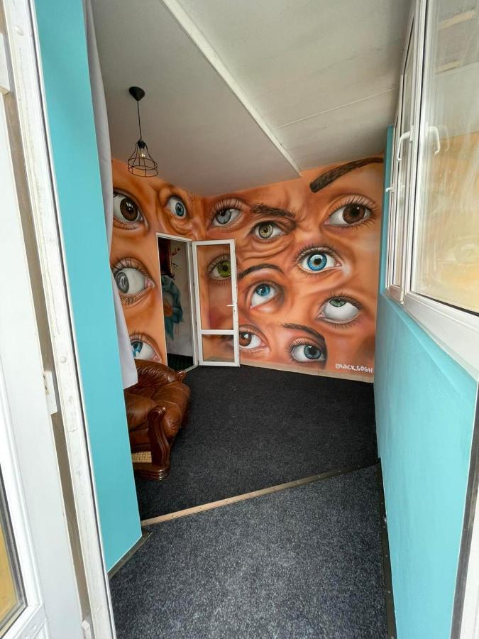 All Eyes Hostel Kamieniec Podolski Zewnętrze zdjęcie