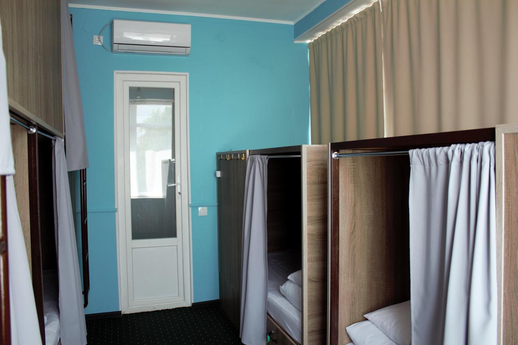 All Eyes Hostel Kamieniec Podolski Zewnętrze zdjęcie