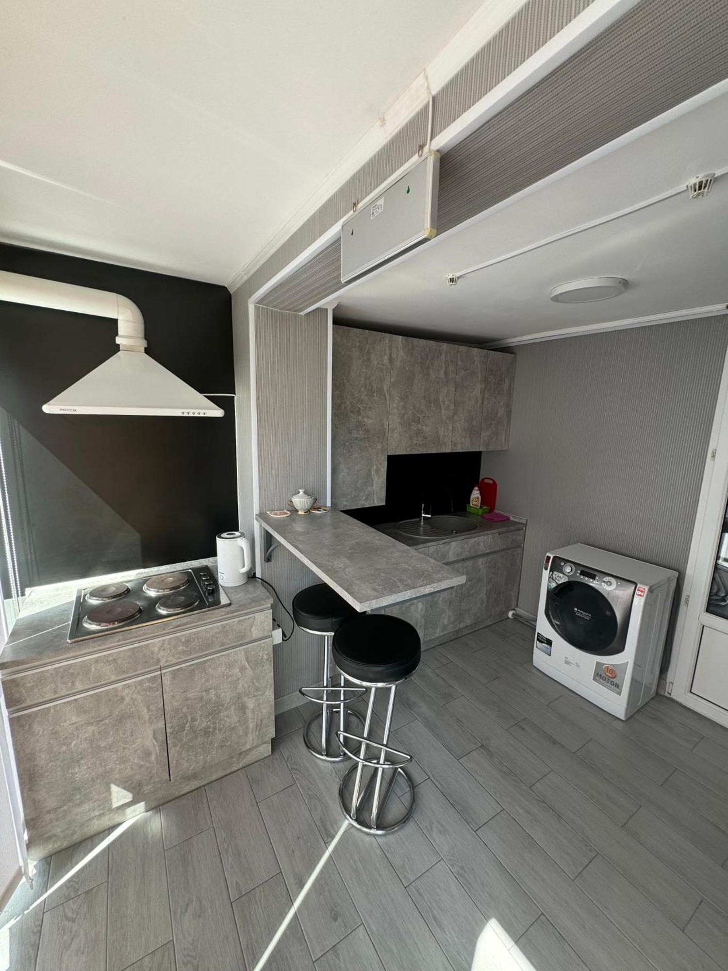 All Eyes Hostel Kamieniec Podolski Zewnętrze zdjęcie